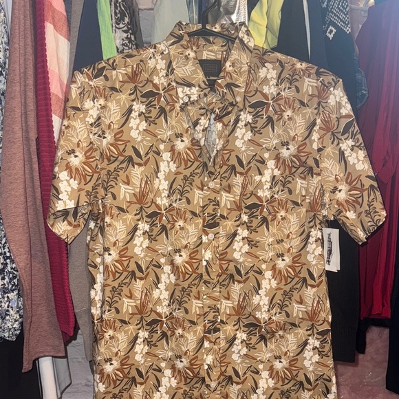 14th & Union • NWT Men's Floral Brown Short Sleeve Shirt - Picture 2 of 7